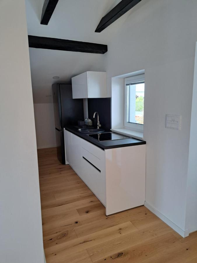 Ohana Apartment Любляна Экстерьер фото